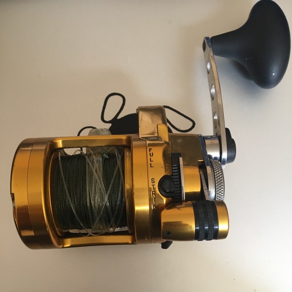 Penn Torque 100 lever drag fishing reel w/ braid